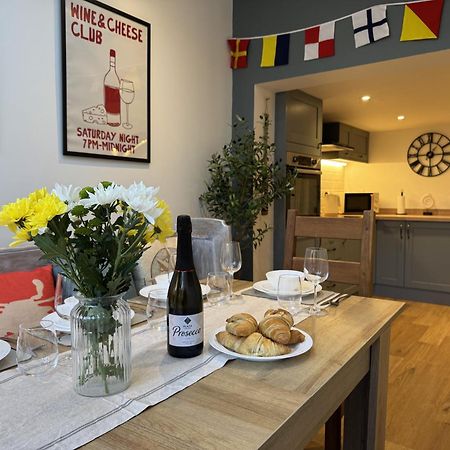 Driftwood House - Luxury Dog-Friendly Townhouse In Cowes, Steps From Marina Villa Cowes  Exterior photo